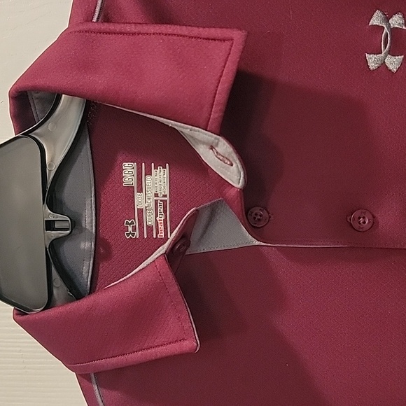 UNDER ARMOUR POLO - Picture 4 of 13